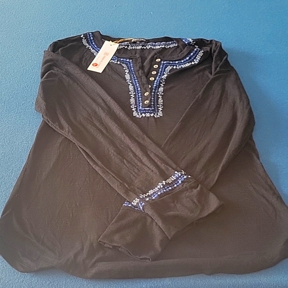 Woman's Top